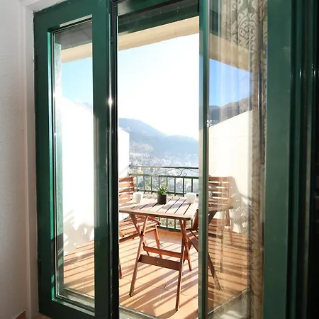 Lecadin Hotel Karpenísion