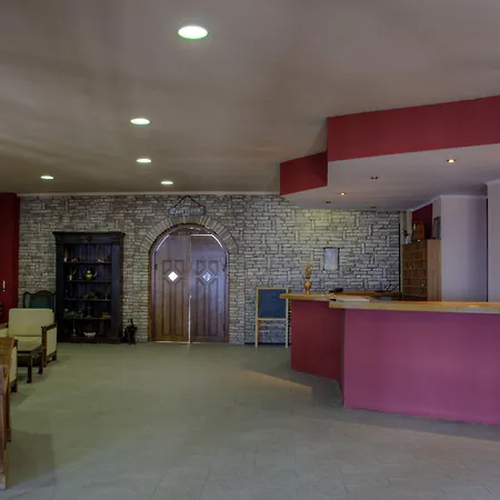 מלון Lecadin