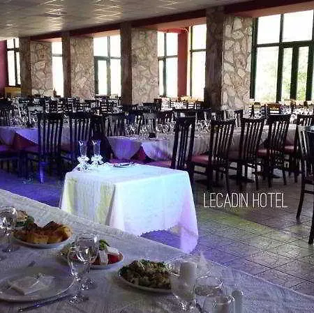 Lecadin 3*