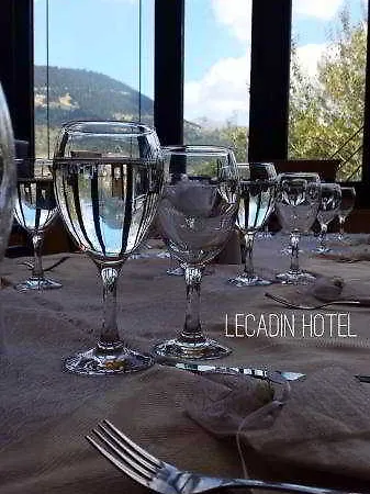 Otel Lecadin 3*
