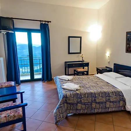 Hotel Lecadin 3*