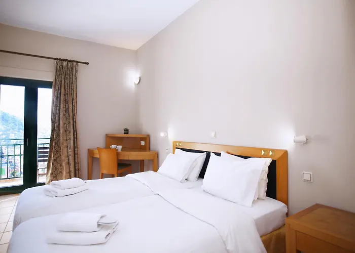 Hotel Lecadin Karpenisi